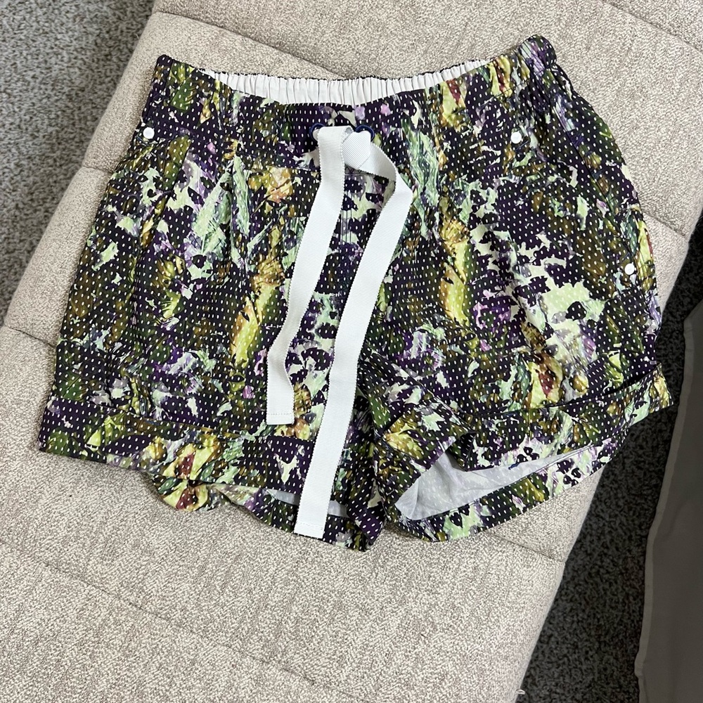 Lululemon Purple and Green Shorts w/bag